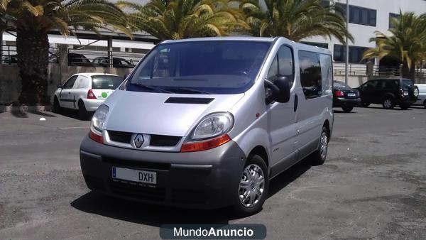 SE VENDE FURGONETA RENAULT TRAFIC