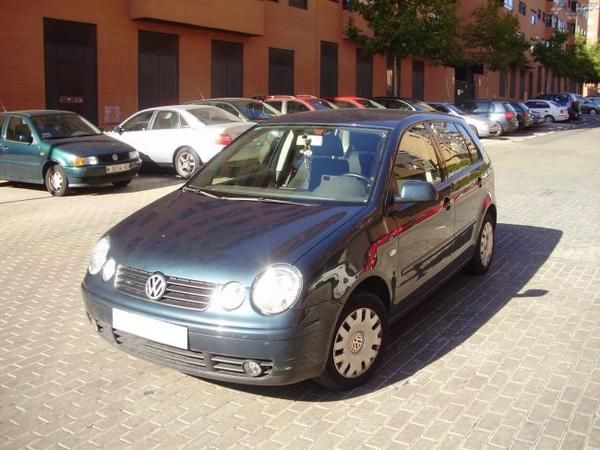 Se vende Volkswagen polo trendline 1. 4 TDI, 75 cv