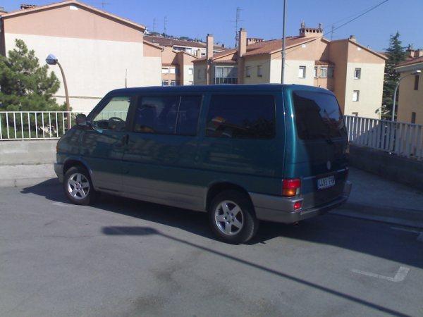 Se Vende VOLKSWAGEN Multivan 2.4, 5 Cilindros, 78 C.V.