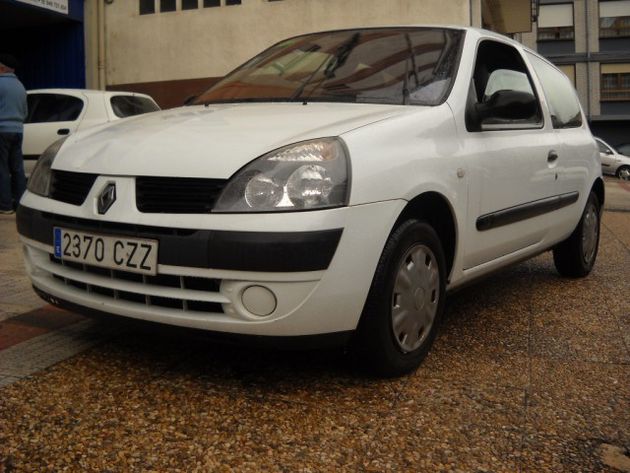 RENAULT CLIO 1.2I