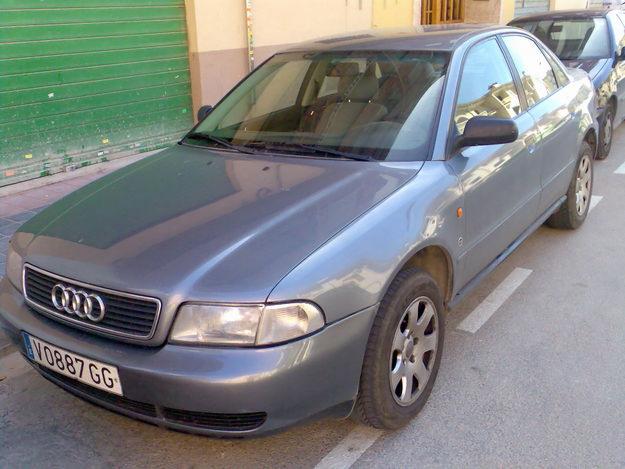 AUDI A4 1.9 TDI (3000 EUROS)