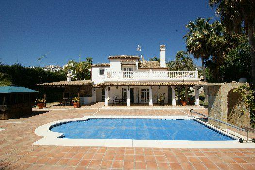 Chalet en venta en Nueva Andalucia, Málaga (Costa del Sol)