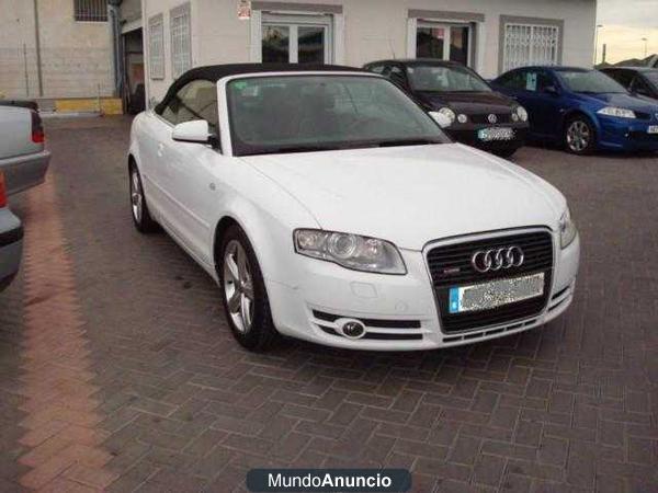 Audi A4 2,0 TDI S-LINE CABRIO