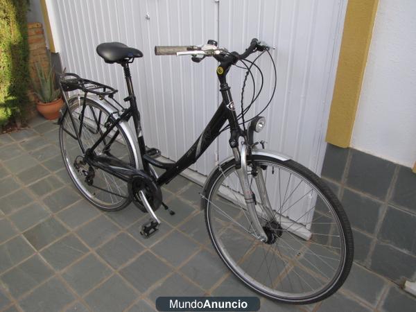 Bicicleta Paseo, Ciudad o Trekking Mixta BH LONDON