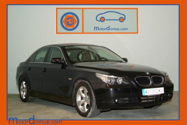 BMW 530 d CUERO/TELA + L. CURVA + NAV + PDC + G. REMOLQUE