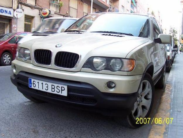 Comprar coche BMW X-5 D AUT '02 en Elche