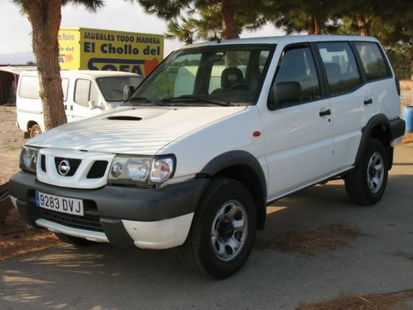 Nissan Terrano II Largo 2.7 TDI 125 CV 7 plazas del 2.006