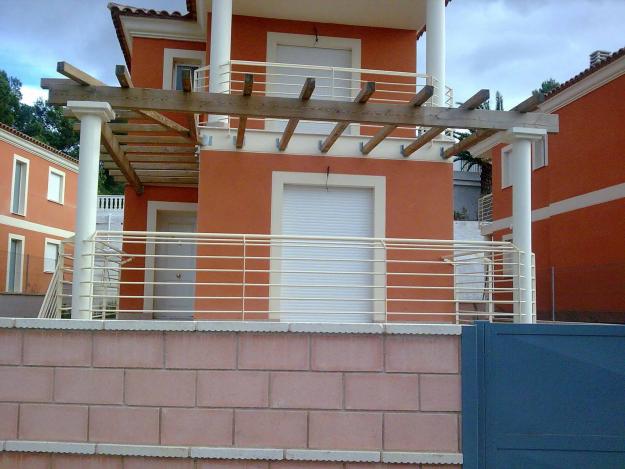 vendo chalet de 400 metros de parcela y 125 metros construidos