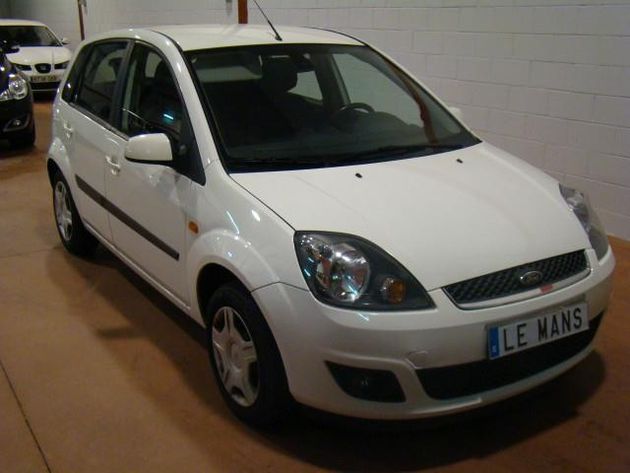 FORD FIESTA  1.6TDCI GHIA