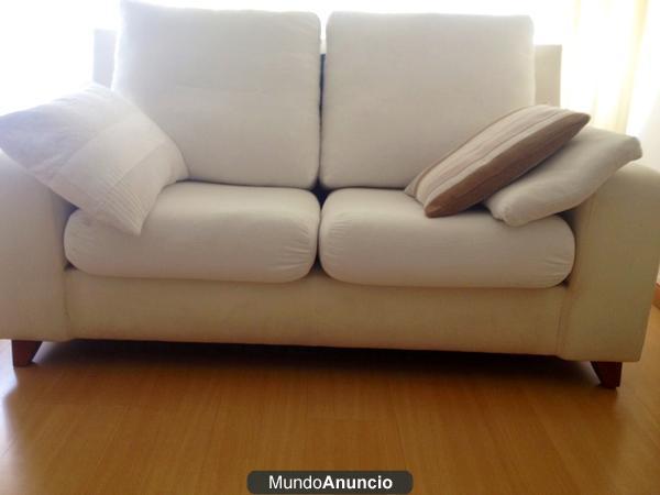 VENDO SOFA 2 PLAZAS COLOR BLANCO MARFIL