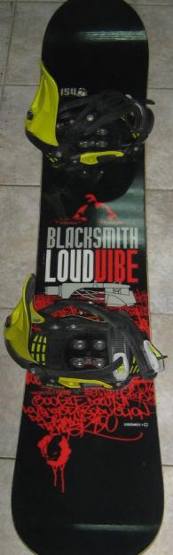 Tabla de snowboard blacksmith loudvibe. perfecto estado