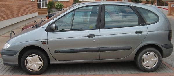 Vendo Scenic 1.6 Gasolina