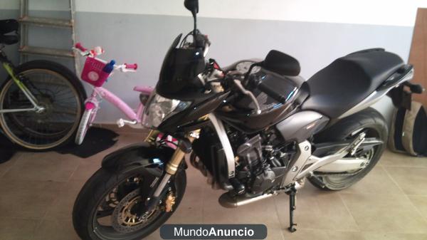 cambio moto naked por r