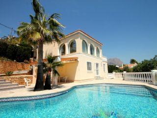 Chalet en venta en Nucia (la), Alicante (Costa Blanca)