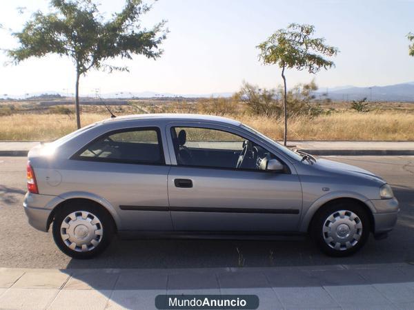 VENDO OPEL ASTRA 1.6 8V 2001