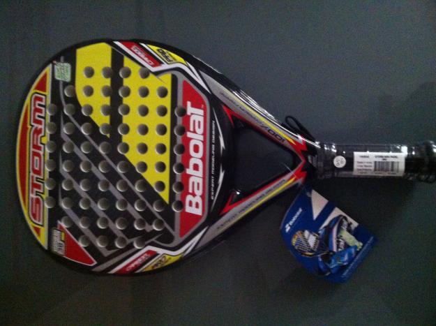 Pala de pádel Babolat Storm 2013