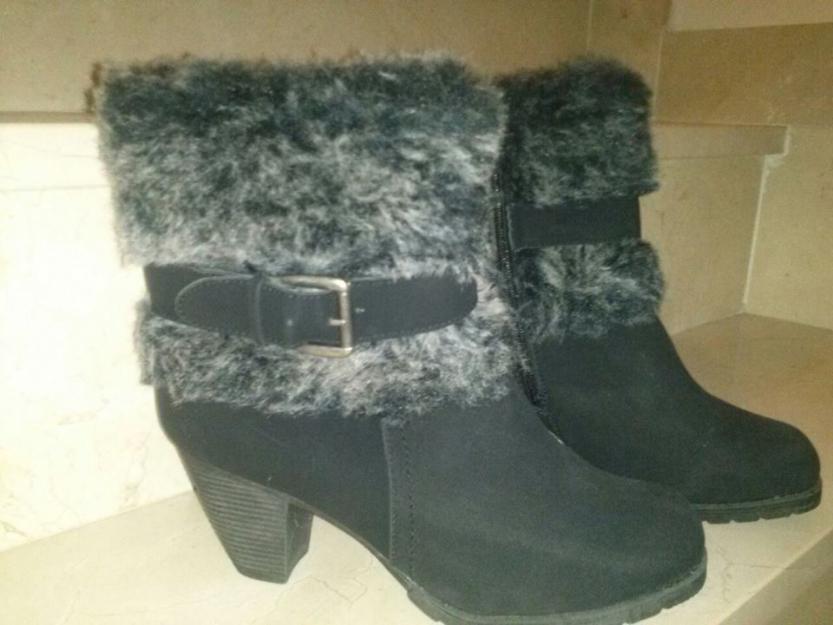 botas de pelo por 15€ mas envio