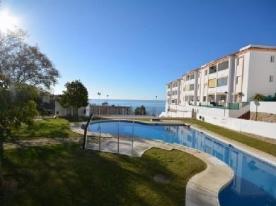 Apartamento con 2 dormitorios se vende en Fuengirola, Costa del Sol