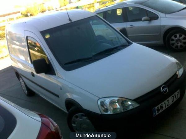 Opel Combo  1.3cdti Essentia / 100% Financiacion \'07