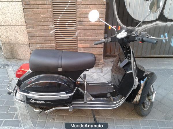 vespa px 150 negra