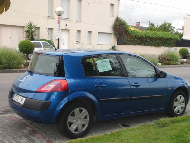 VENDO RENAULT MEGANE 2003 DIESEL