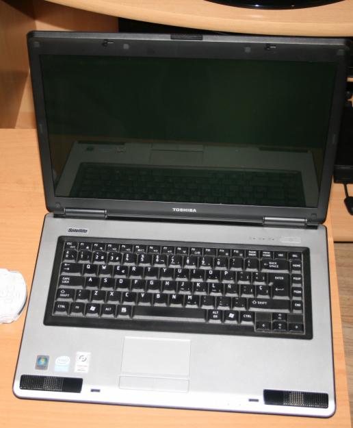 VENDO PORTATIL TOSHIBA