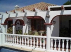 Chalet con 6 dormitorios se vende en Estepona, Costa del Sol - mejor precio | unprecio.es