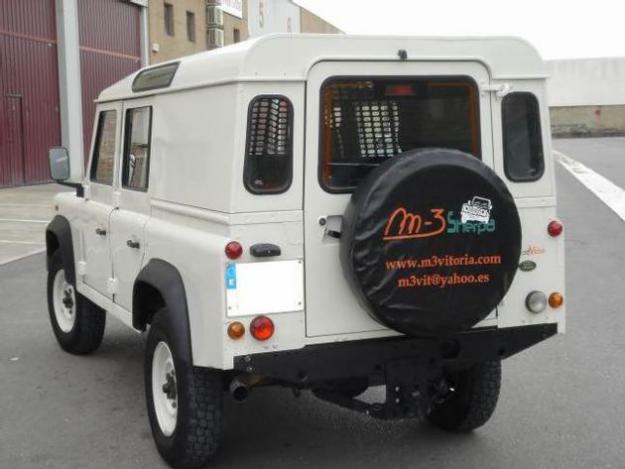 Comprar coche Land Rover Defender 110 Sw Td5 '03 en Vitoria