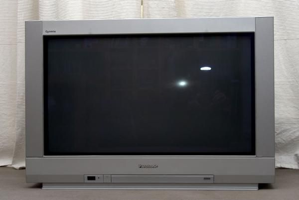 Televisión Panasonic de 32 pulgadas