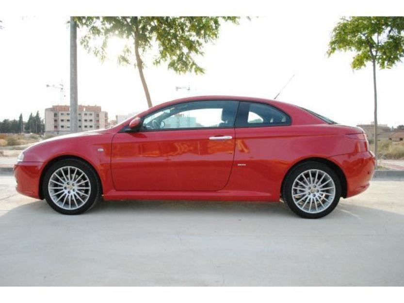 2005 alfa romeo gt distintive