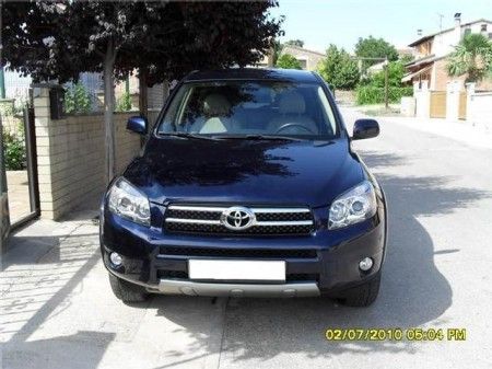 TOYOTA RAV 4  2.2D-4D EXECUTIVE MOD.2008 - Lleida