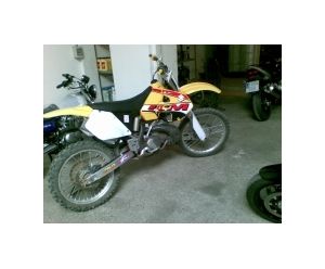 SUZUKI RM250