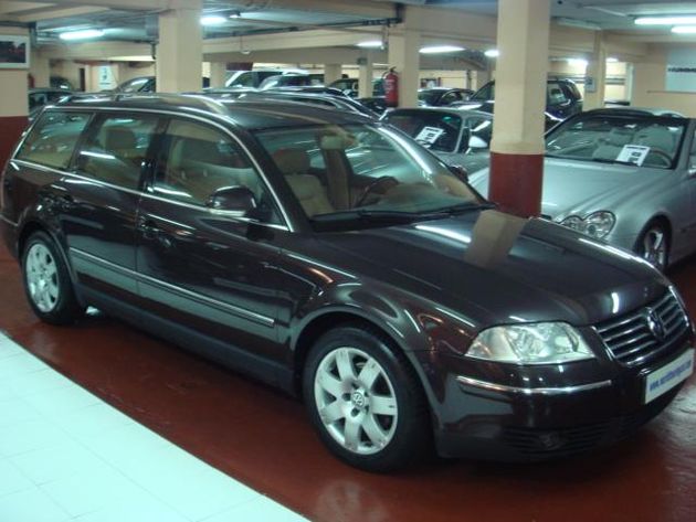 VOLKSWAGEN PASSAT 1.9 TDI 130 cv