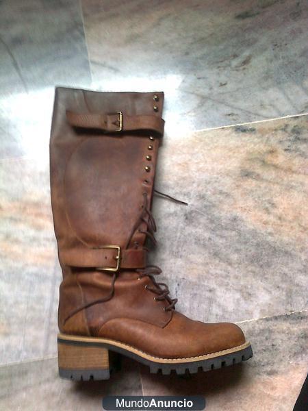 BOTAS PIEL MARCA GUESS