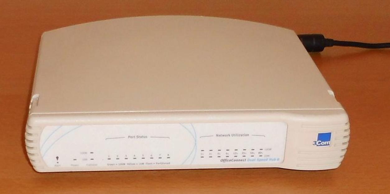 Router 3Com OfficeConnect 8 puertos dual speed. Ver descripcion 3Com 3C16750B