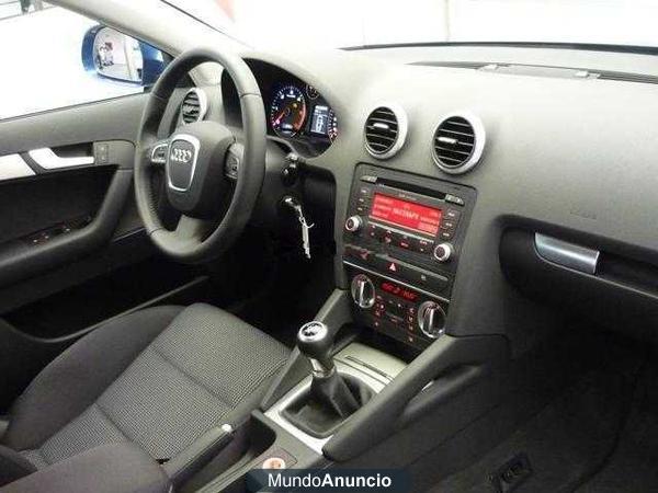 Audi A3 Sportback 1.6 TDI 105cv Ambit