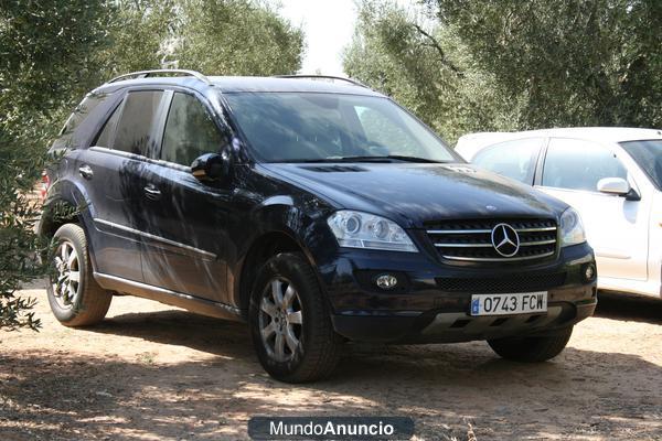 VENDO MERCEDES ML 320-CDI. PERFECTO ESTADO