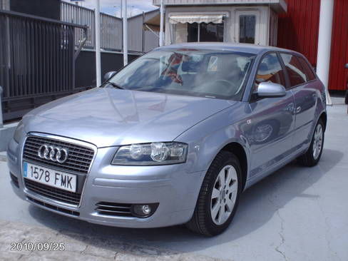 Audi A1 1.6 TDI Paquete KULT,Nuevo Varios colores.