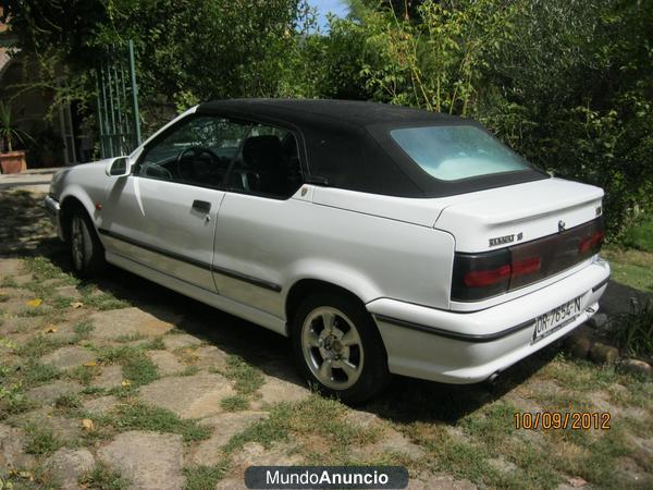 Renault 19 Cabrio 1.8 16v