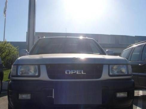 Opel Frontera 2.2g