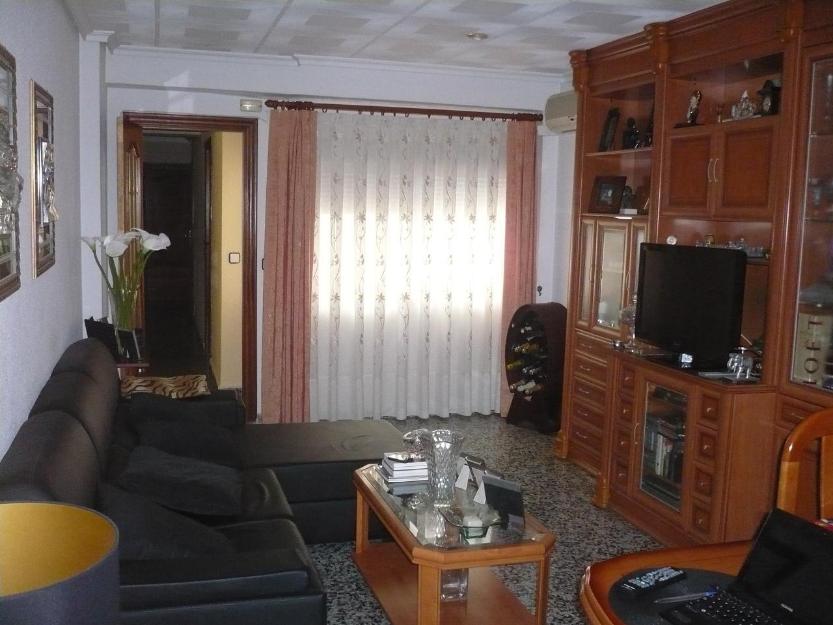 PARTICULAR vende  piso en torrente