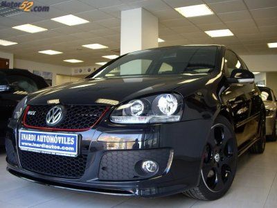 VOLKSWAGEN GOLF GTI DSG 30 ANIVERSARIO  CON DSG Y GPS TÁCTIL !!  SOLO 6.300 KM!! - Barcelona