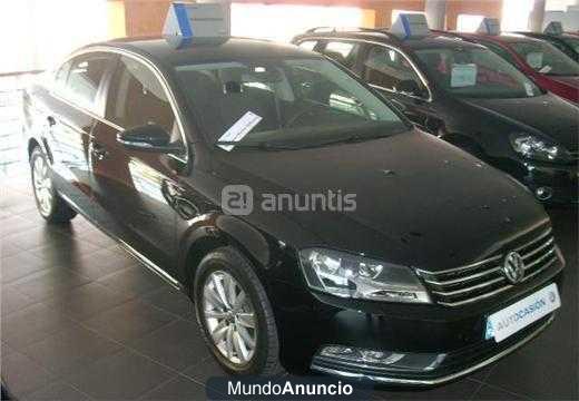 Volkswagen Passat 2.0 TDI 140cv Advance BlueMoti