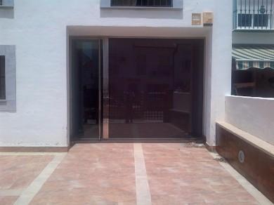 Chalet con 5 dormitorios se vende en Velez-Malaga, Axarquia