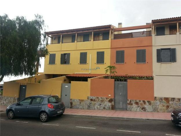 Adosado en Llano del Camello, 3 habitaciones, San Miguel de Abona, Tenerife.