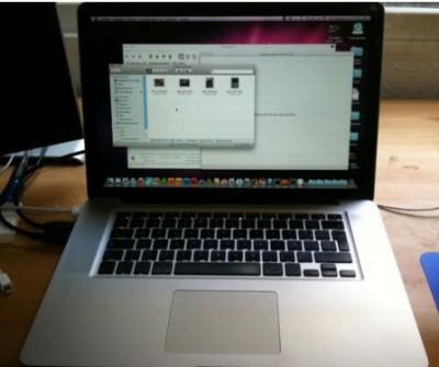 MACBOOK PRO 15 2.8 4GB RAM