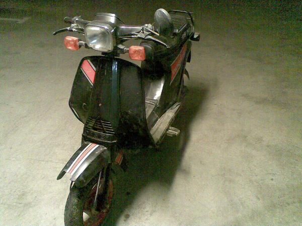 CICLOMOTOR  MOTO DERBI DS50