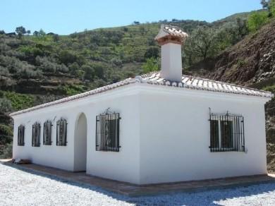 Chalet con 3 dormitorios se vende en Arenas, Axarquia