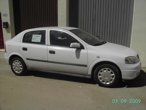 SE VENDE OPEL ASTRA BUEN ESTADO