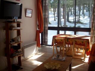 Apartamento : 4/5 personas - eyne 2600  pirineos orientales  languedoc-rosellon  francia